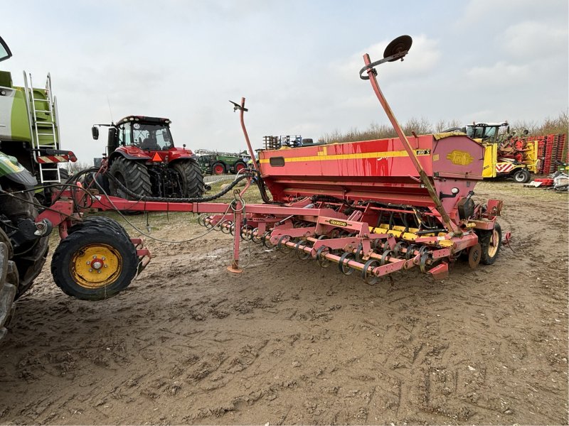 Drillmaschine van het type Väderstad Rapid RD 400 S, Gebrauchtmaschine in Gadebusch (Foto 1)