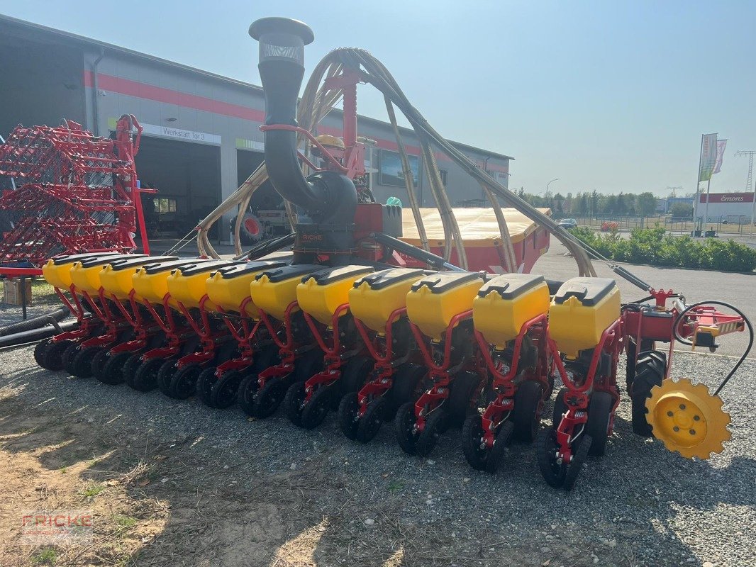 Drillmaschine des Typs Väderstad Tempo V12 *Vorführer: 540 ha!*, Gebrauchtmaschine in Demmin (Bild 2)