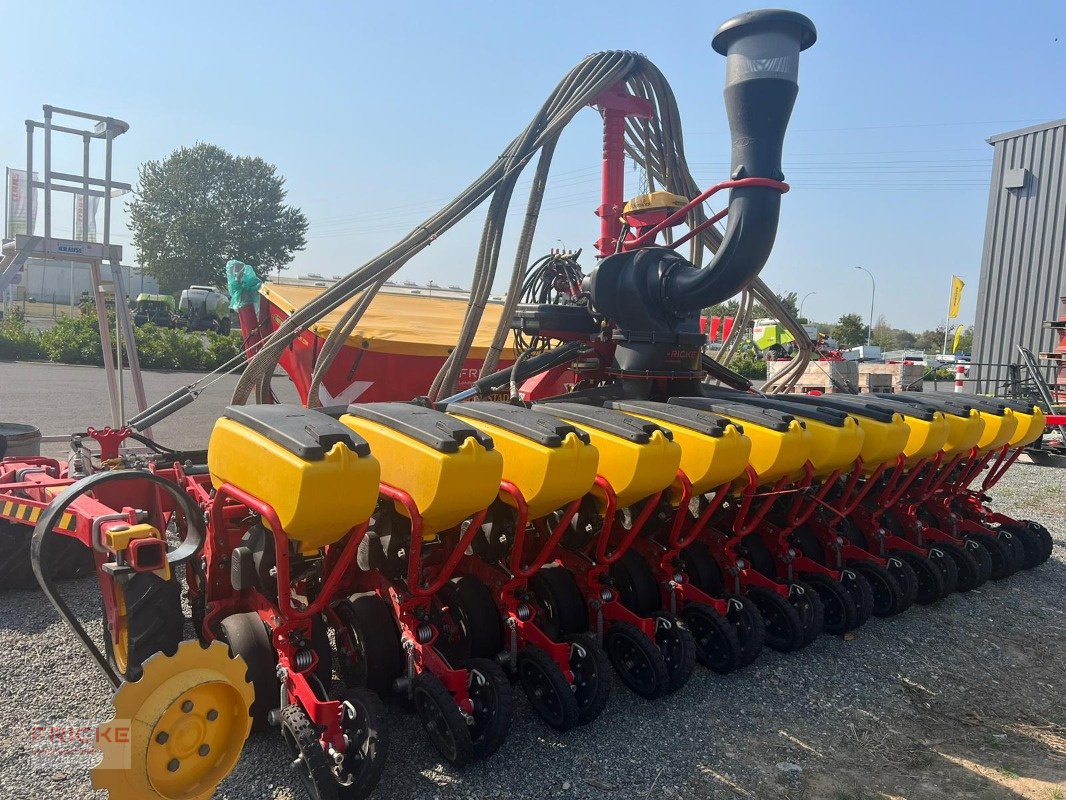 Drillmaschine des Typs Väderstad Tempo V12 *Vorführer: 540 ha!*, Gebrauchtmaschine in Demmin (Bild 1)