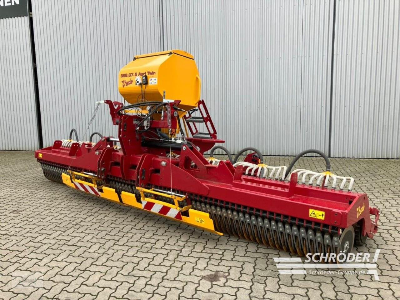 Drillmaschine of the type Vredo DURCHSÄMASCHINE DZ 358.07.5, Neumaschine in Ahlerstedt (Picture 1)