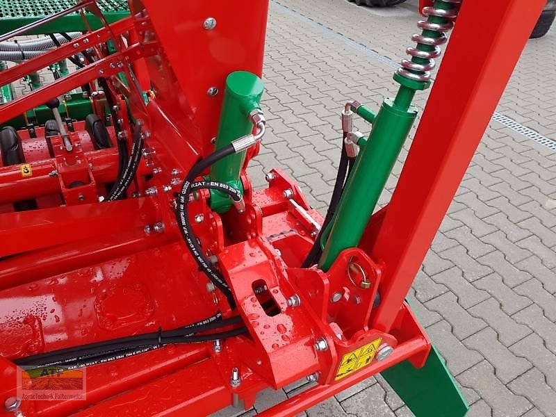 Drillmaschinenkombination del tipo Agro-Masz AQUILA Activce Compact 1500 pneumatische Getreidesämaschine, Gebrauchtmaschine en Teublitz (Imagen 18)