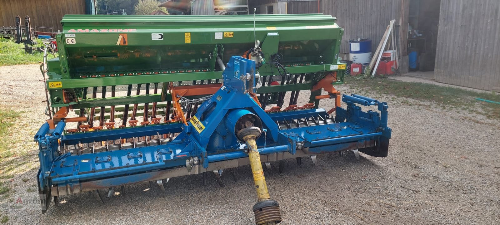 Drillmaschinenkombination του τύπου Amazone AD 302 + Rabe MKE 301, Gebrauchtmaschine σε Münsingen (Φωτογραφία 1)