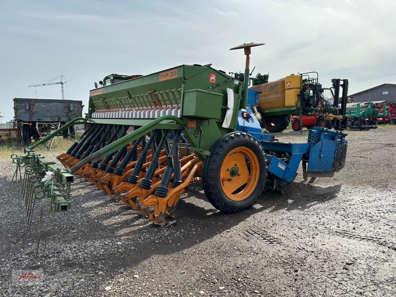 Drillmaschinenkombination of the type Amazone Amazone D7 3M mit Rabe MKE 300, Gebrauchtmaschine in Steinheim (Picture 5)