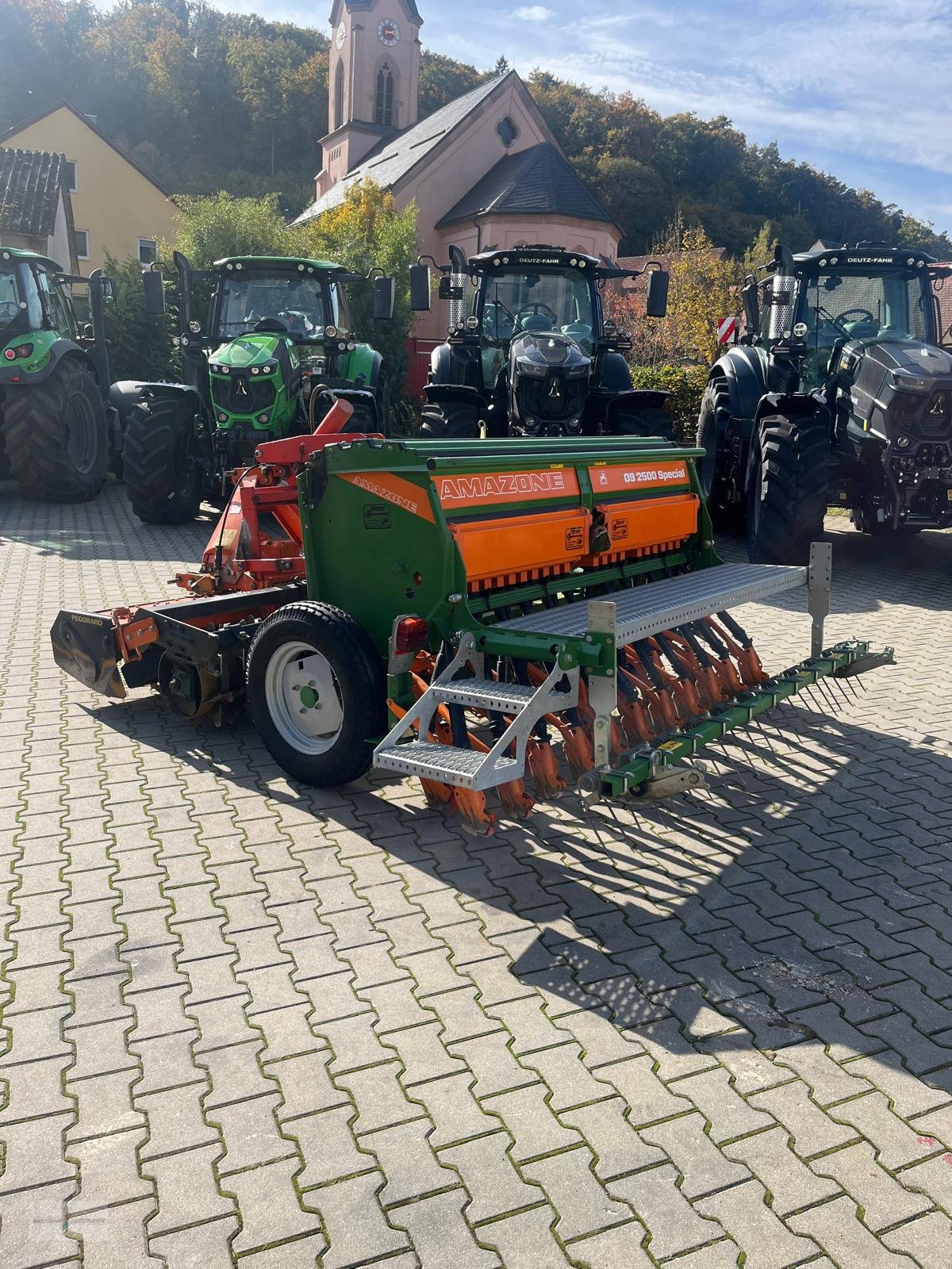 Drillmaschinenkombination Türe ait Amazone D9 2500 Special, Gebrauchtmaschine içinde Treuchtlingen (resim 4)