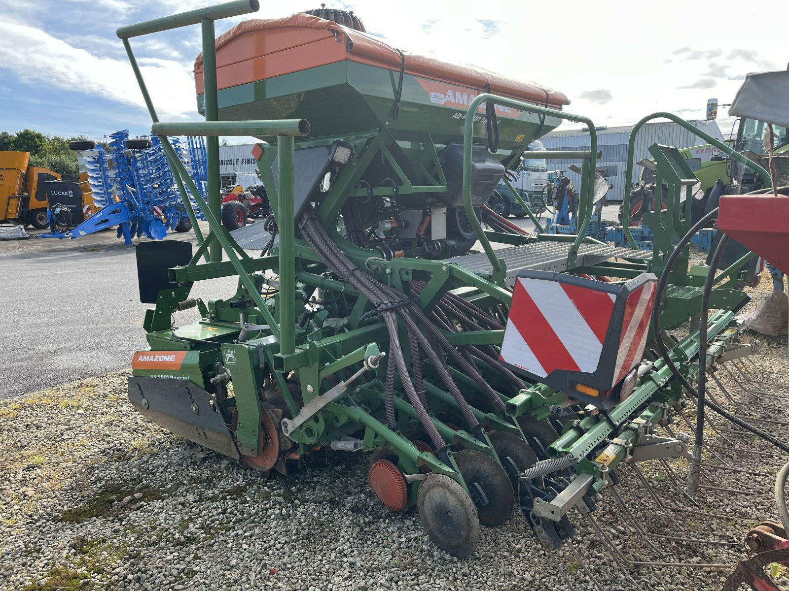 Drillmaschinenkombination des Typs Amazone KF 3001 + ADP 3001 SPECIAL, Gebrauchtmaschine in PONTIVY (Bild 3)