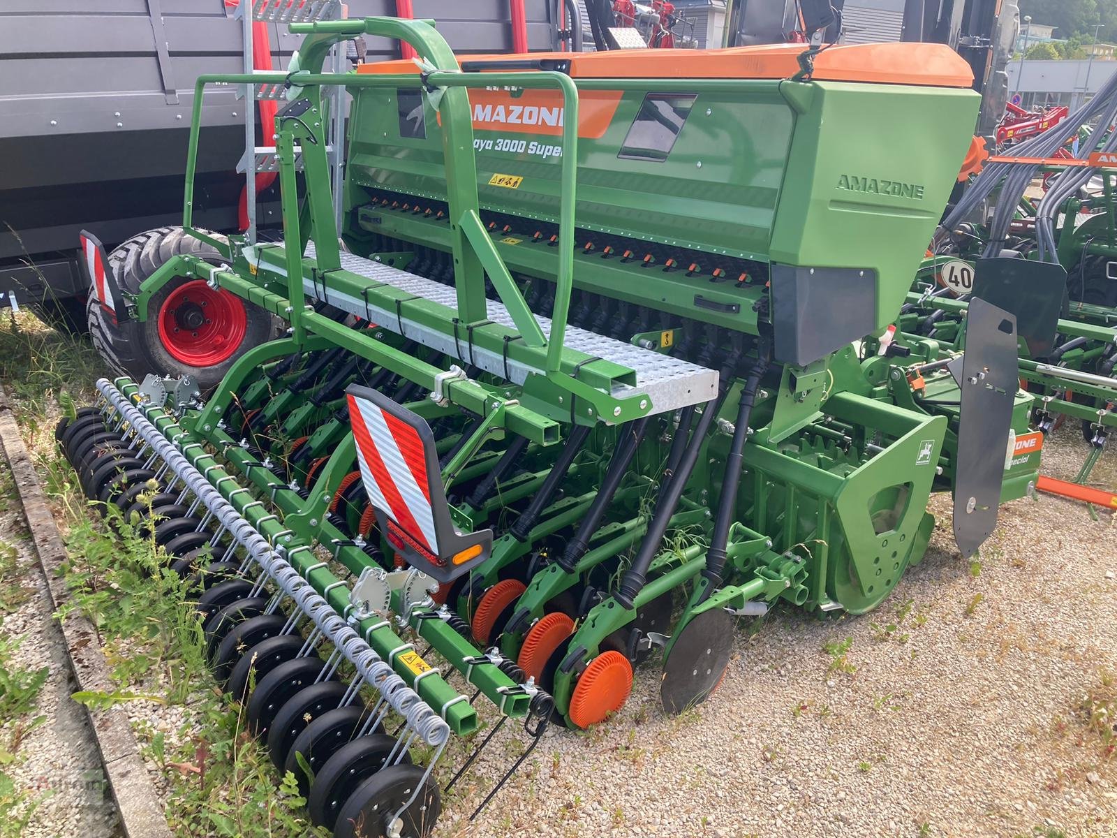 Drillmaschinenkombination van het type Amazone KG 3001 Special + Cataya 3000 Super, Neumaschine in Münsingen (Foto 5)