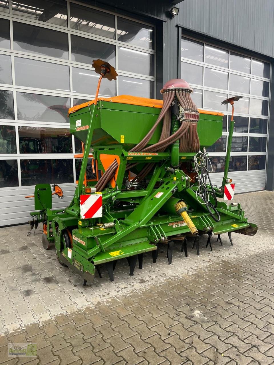 Drillmaschinenkombination typu Amazone KX 3000 mit AD-P 303 Spezial, Gebrauchtmaschine w Wernberg-Köblitz (Zdjęcie 1)