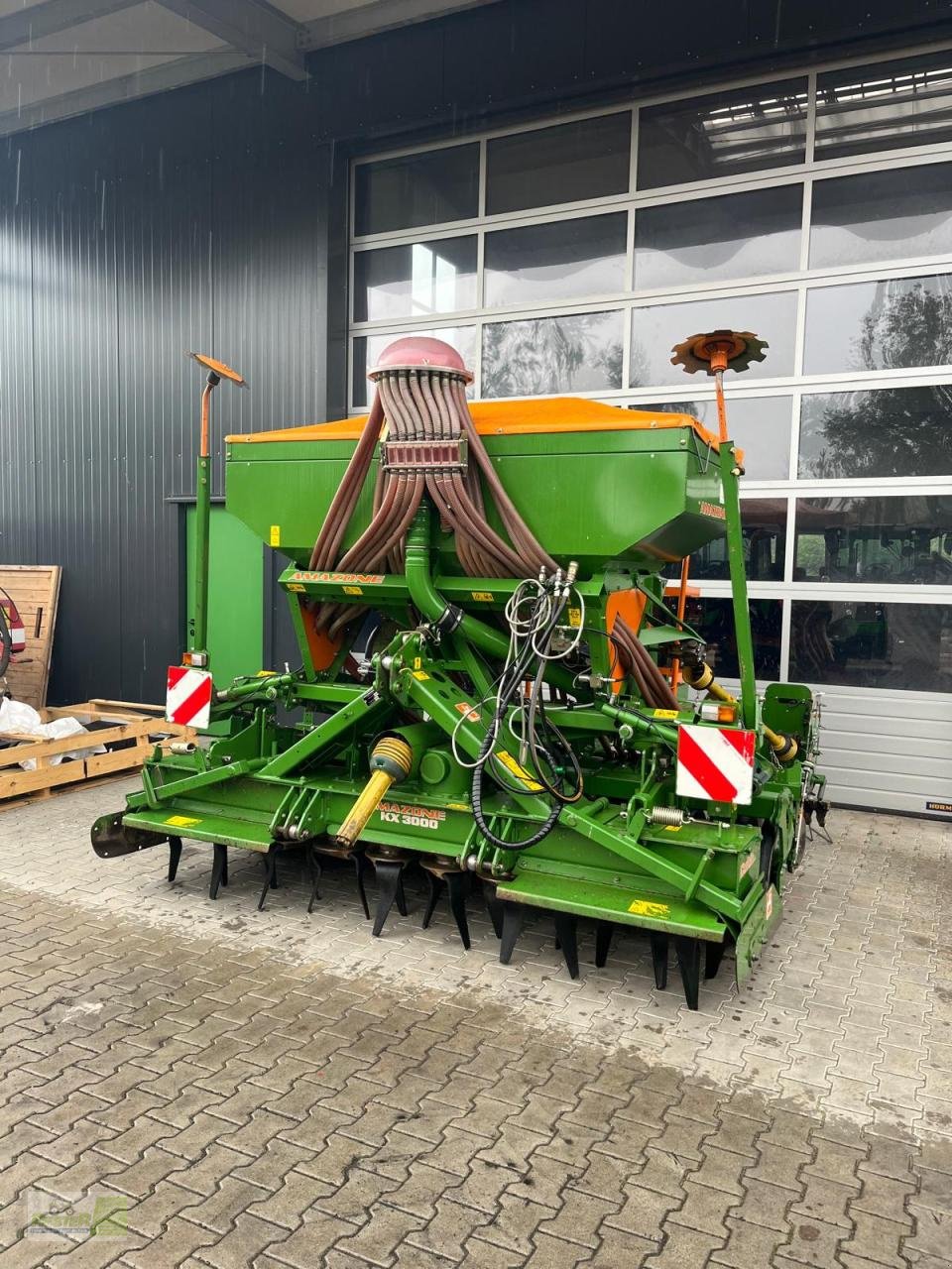 Drillmaschinenkombination του τύπου Amazone KX 3000 mit AD-P 303 Spezial, Gebrauchtmaschine σε Wernberg-Köblitz (Φωτογραφία 2)