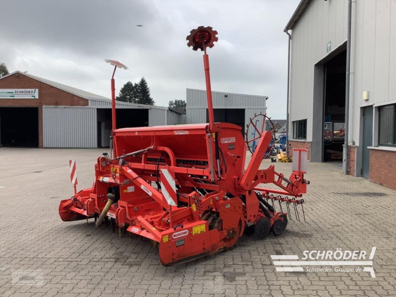 Drillmaschinenkombination van het type Gaspardo DAMA 300 24 ROWS/DOMINATOR 3000, Gebrauchtmaschine in Völkersen (Foto 3)