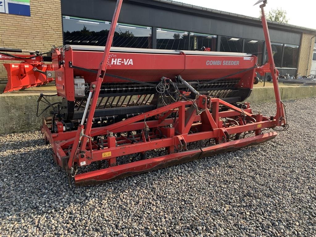 Drillmaschinenkombination van het type HE-VA Combi Seeder, 4m gårdmaskine, Gebrauchtmaschine in Viborg (Foto 2)