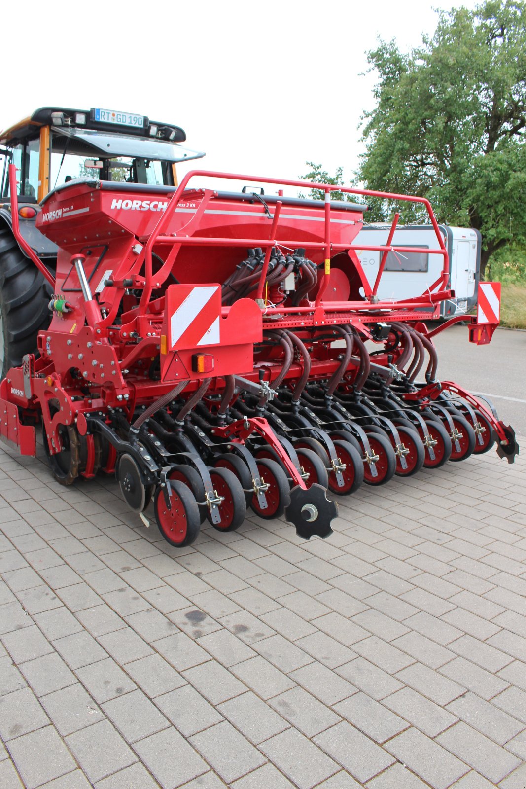 Drillmaschinenkombination of the type Horsch Express 3 KR, Gebrauchtmaschine in Walddorfhäslach (Picture 4)