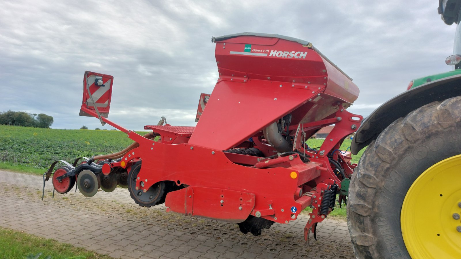 Drillmaschinenkombination van het type Horsch Express 3 TD, Gebrauchtmaschine in Hollfeld (Foto 1)