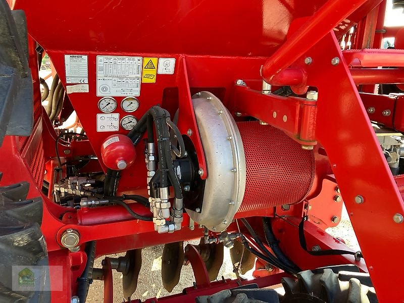 Drillmaschinenkombination типа Horsch Pronto 6 DC PPF *Dünger + hydraulische Schardruckverstellung*, Gebrauchtmaschine в Salsitz (Фотография 19)