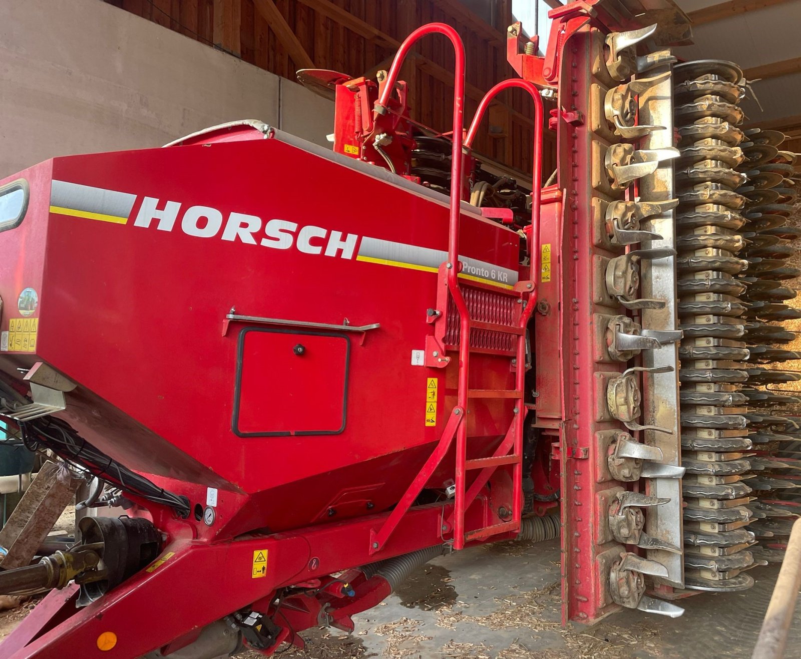 Drillmaschinenkombination of the type Horsch Pronto 6 KR, Gebrauchtmaschine in MARKERSDORF (Picture 1)