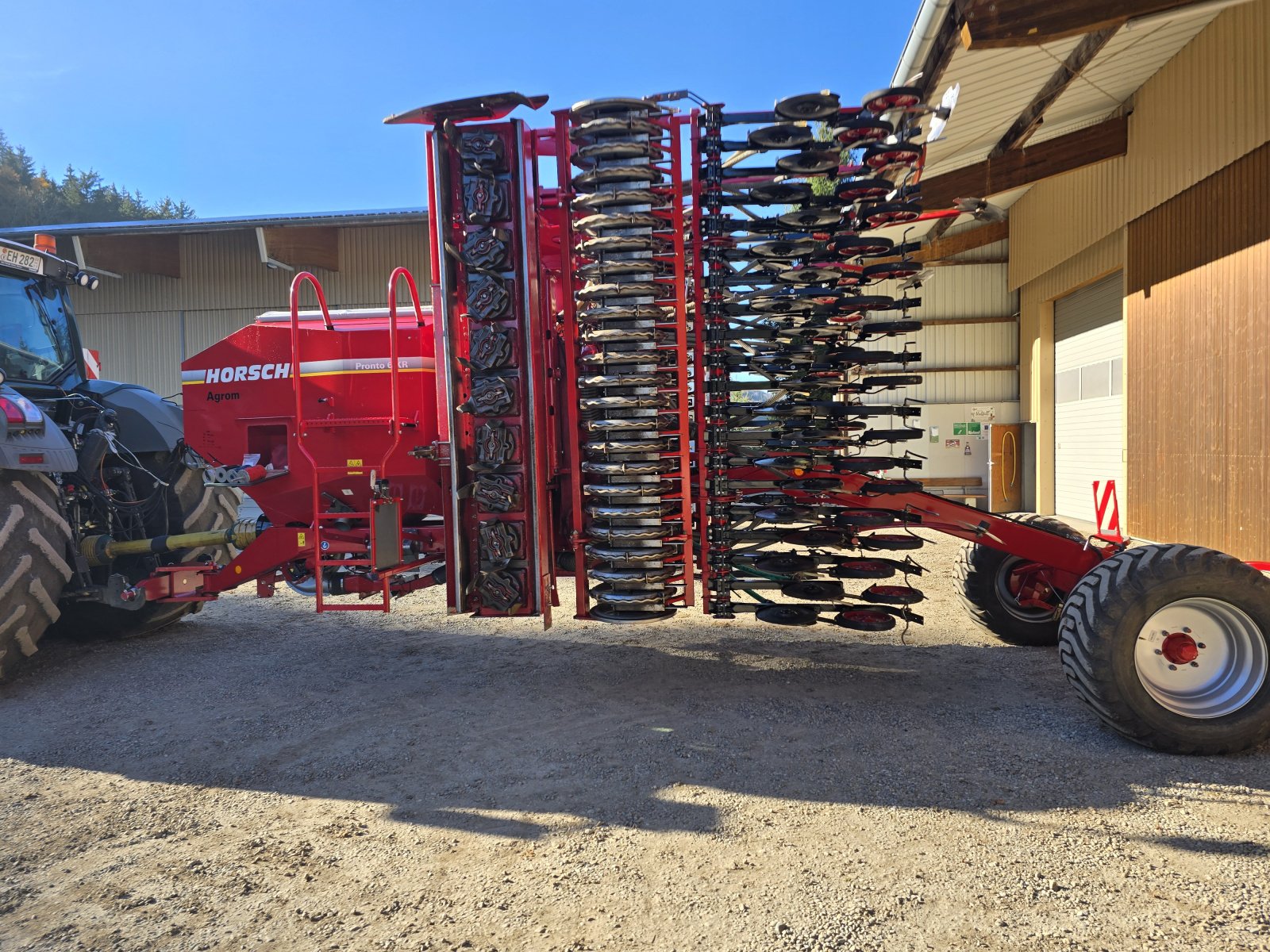 Drillmaschinenkombination of the type Horsch Pronto 6 KR, Gebrauchtmaschine in Burladingen (Picture 1)