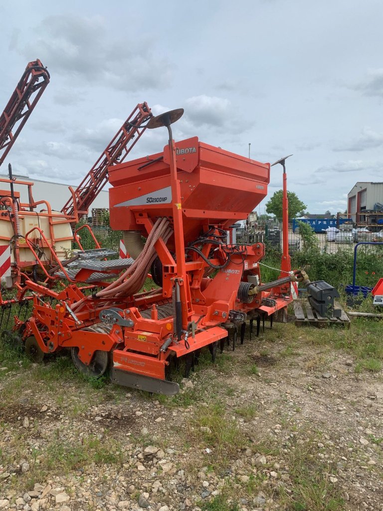 Drillmaschinenkombination tipa Kubota DISQUES, Gebrauchtmaschine u Varennes le Grand (Slika 5)