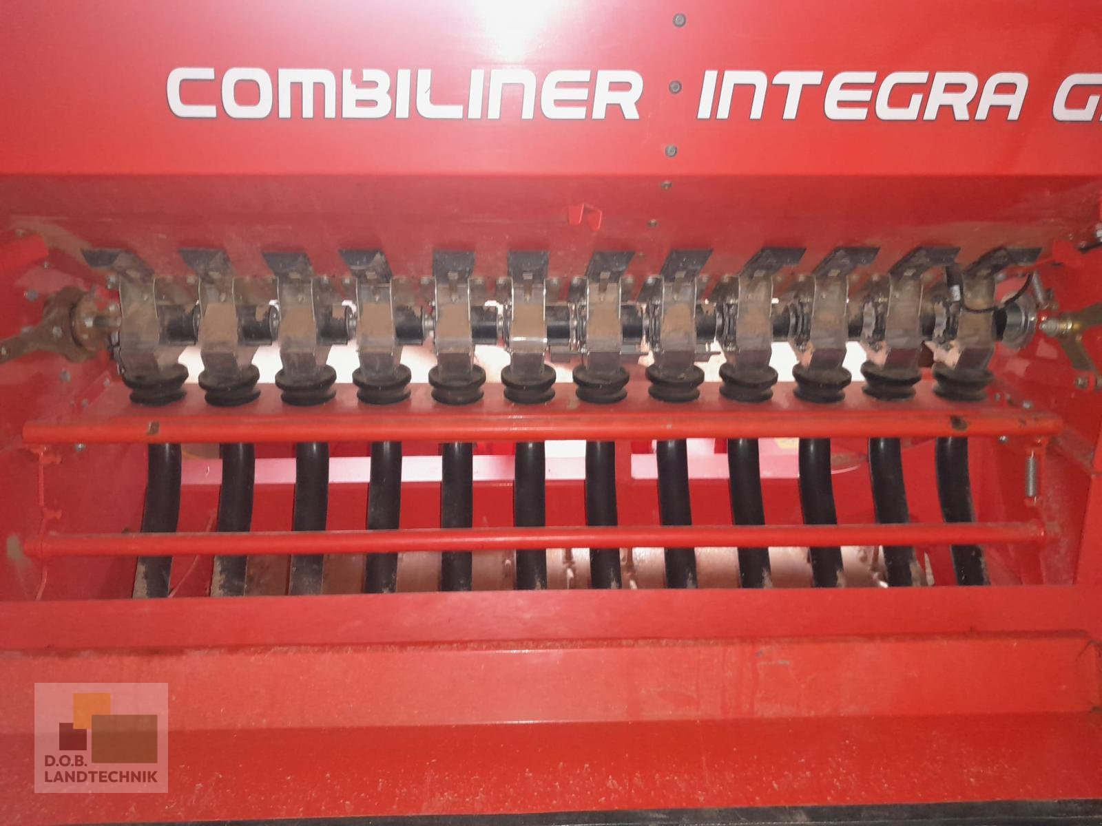 Drillmaschinenkombination del tipo Kuhn Combiliner integra Gil, Gebrauchtmaschine en Regensburg (Imagen 4)