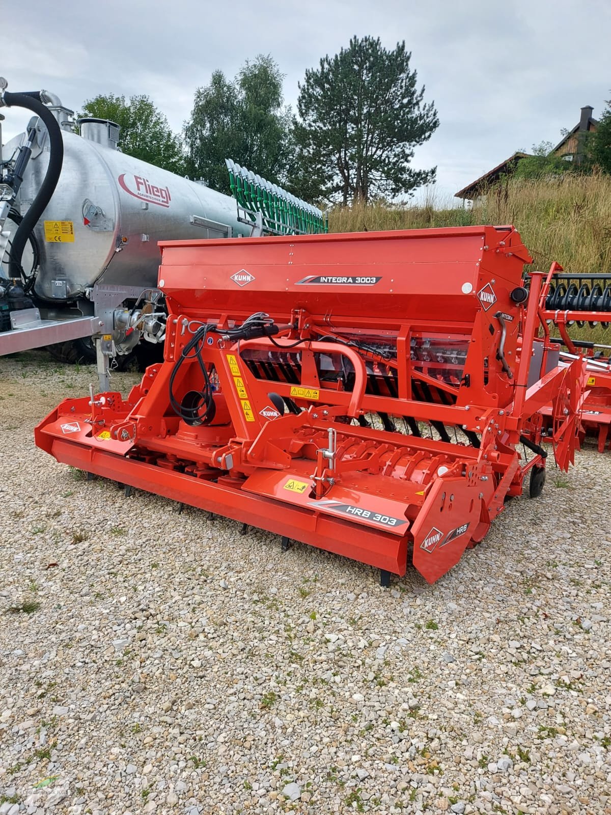 Drillmaschinenkombination tipa Kuhn Combiliner Integra, Neumaschine u Pegnitz-Bronn (Slika 2)