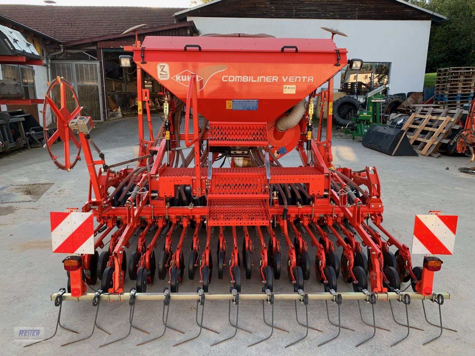 Drillmaschinenkombination van het type Kuhn Combiliner Venta, Gebrauchtmaschine in Geratskirchen (Foto 5)