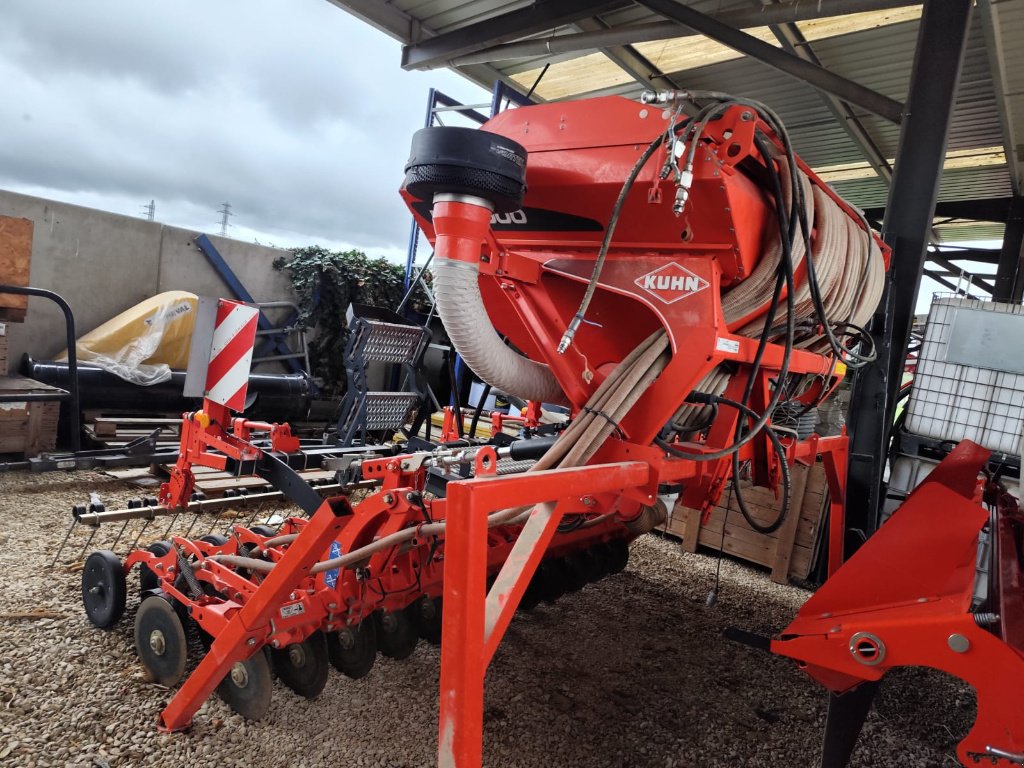 Drillmaschinenkombination tip Kuhn DISQUES, Gebrauchtmaschine in Marolles (Poză 1)