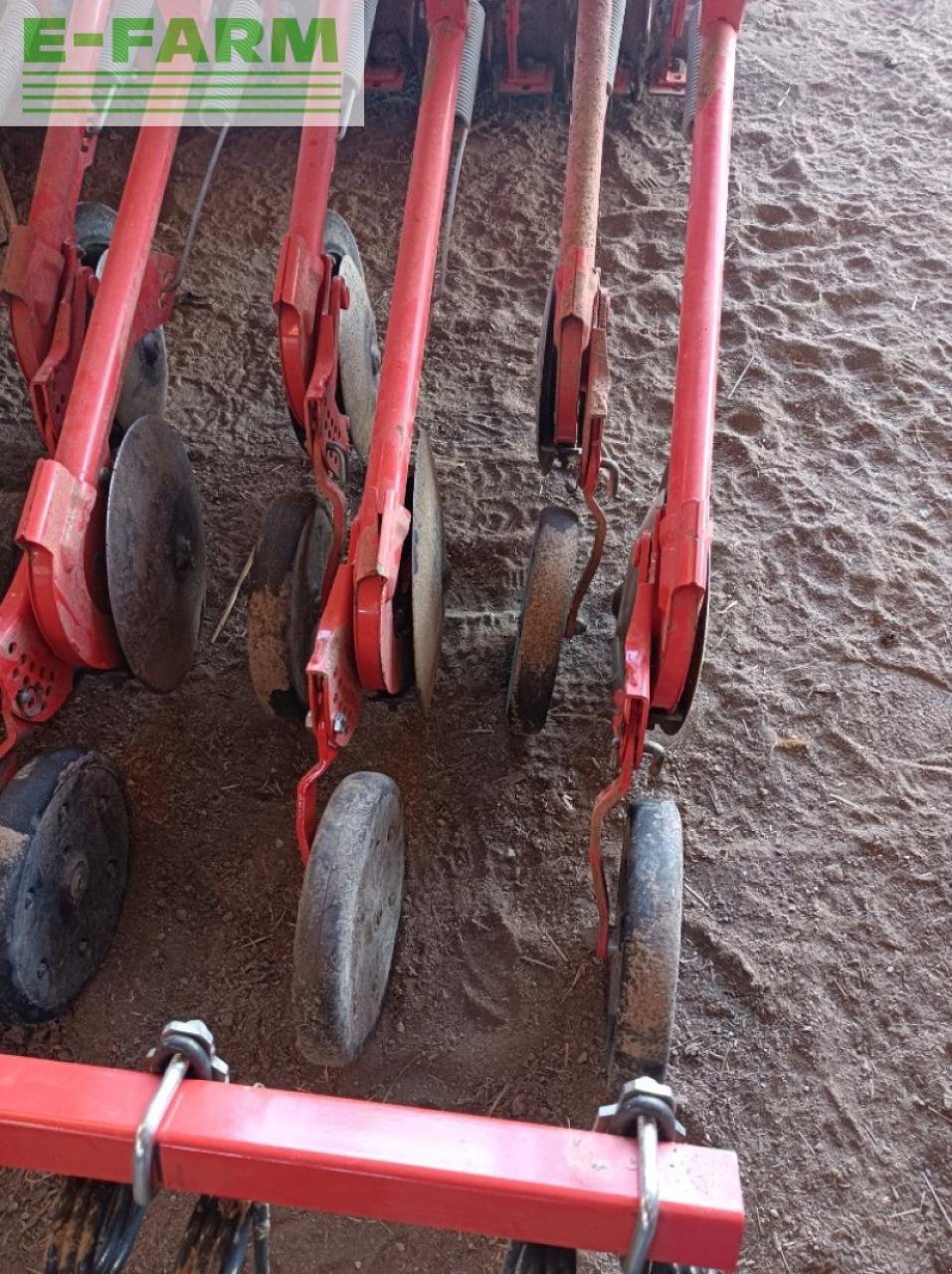 Drillmaschinenkombination tip Kuhn disques, Gebrauchtmaschine in CHAUVONCOURT (Poză 10)