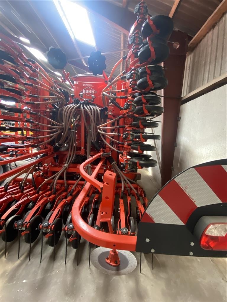 Drillmaschinenkombination van het type Kuhn Espro 6000 RC MIX, Gebrauchtmaschine in Løgstør (Foto 5)