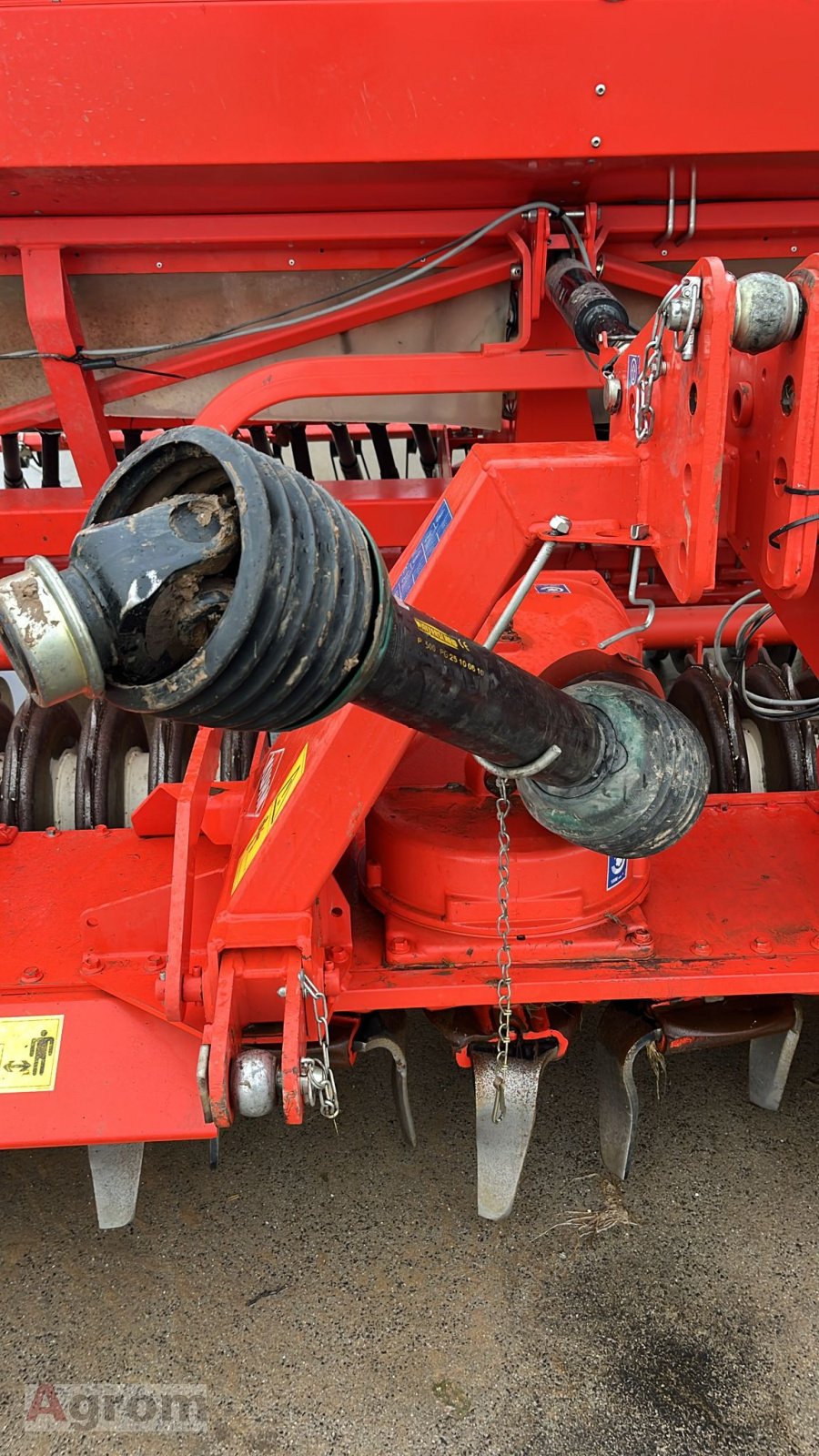 Drillmaschinenkombination van het type Kuhn HR304D & INTEGRA GII, Gebrauchtmaschine in Harthausen (Foto 2)