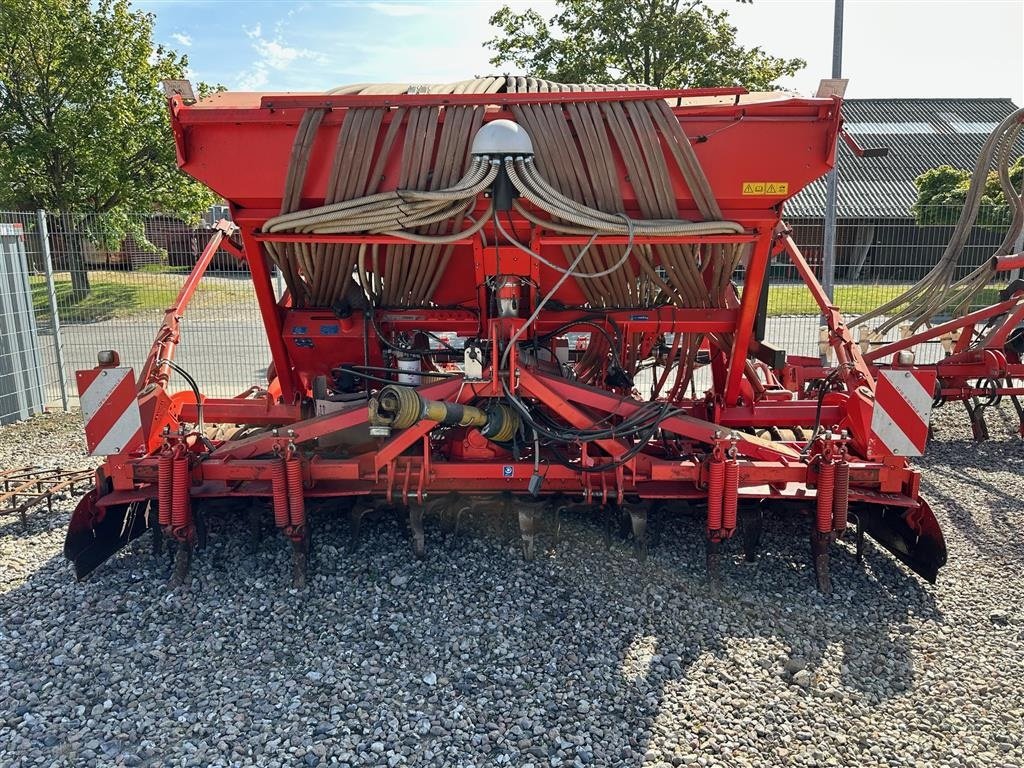 Drillmaschinenkombination tip Kuhn NC 4000 Combiliner  Med CD 400, Gebrauchtmaschine in Aabenraa (Poză 2)