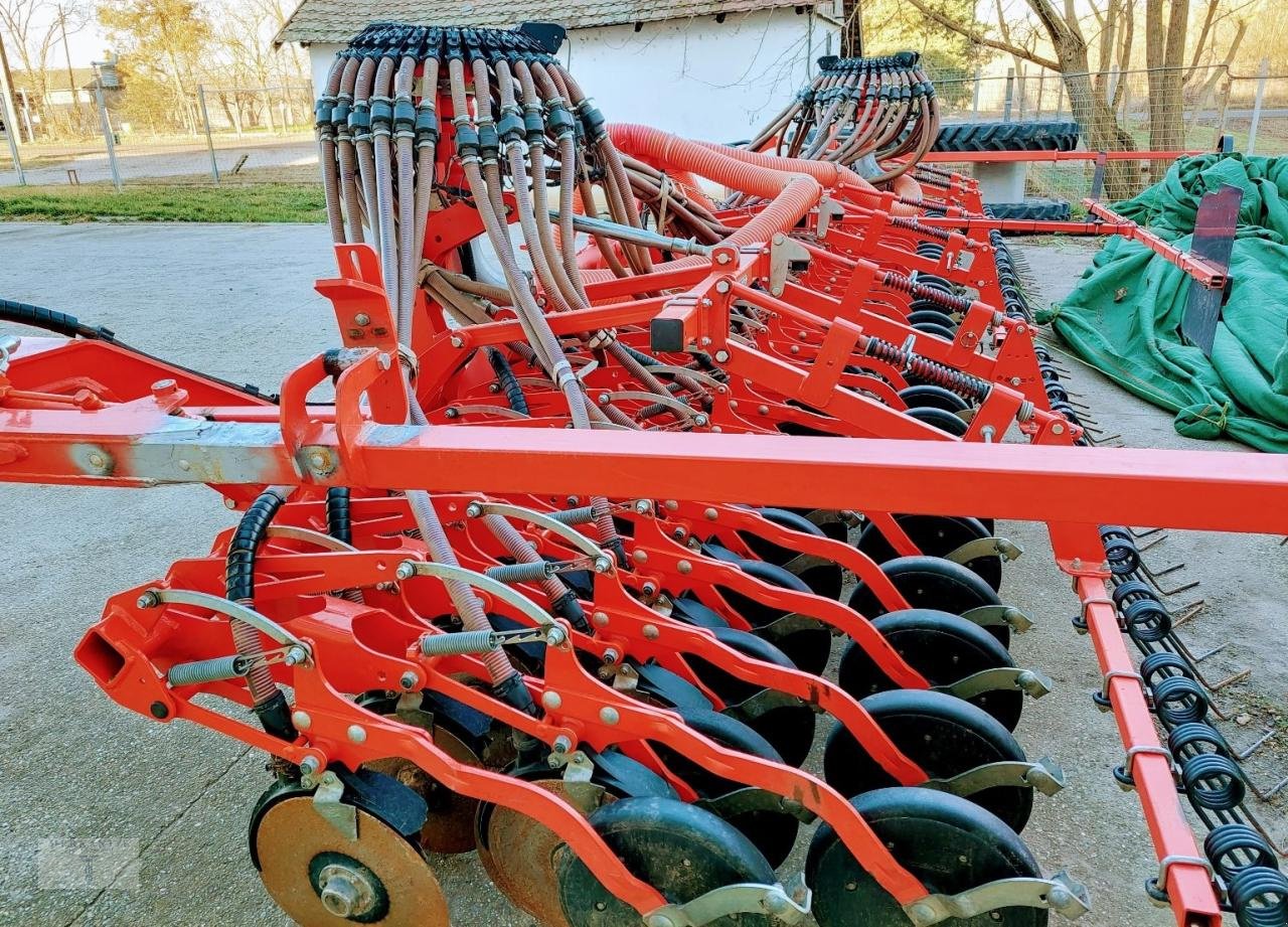 Drillmaschinenkombination del tipo Kuhn TT6500, Gebrauchtmaschine In Pragsdorf (Immagine 9)