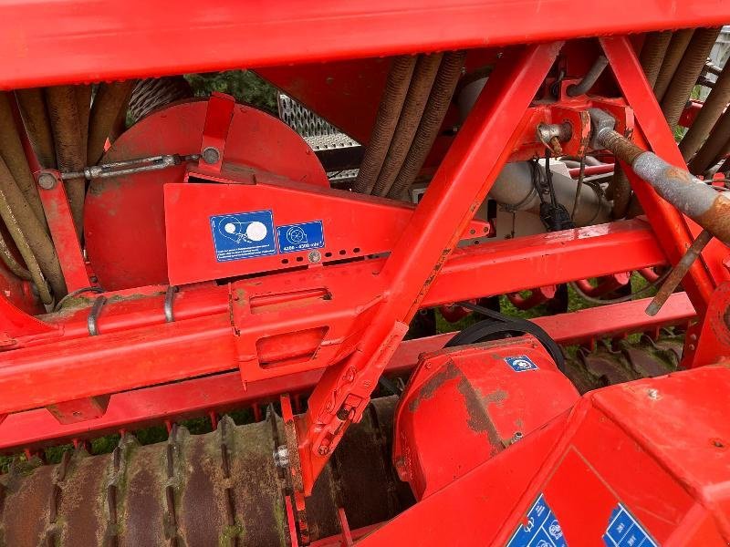 Drillmaschinenkombination от тип Kuhn VENTA EC300, Gebrauchtmaschine в LANDIVISIAU (Снимка 5)