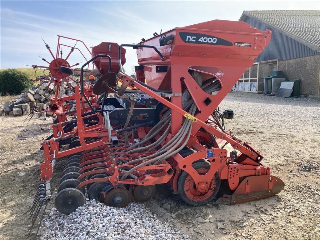 Drillmaschinenkombination del tipo Kuhn Venta NC 4000 Combiliner Med Hatzenbichler luftsåmaskine, Gebrauchtmaschine In Glamsbjerg (Immagine 3)