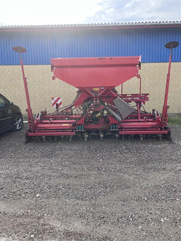 Drillmaschinenkombination van het type Kverneland 4m NGS Rotorharvesæt m Accord --- ENGROS PRIS Kr. 105.000,-  --, Gebrauchtmaschine in Høng (Foto 7)