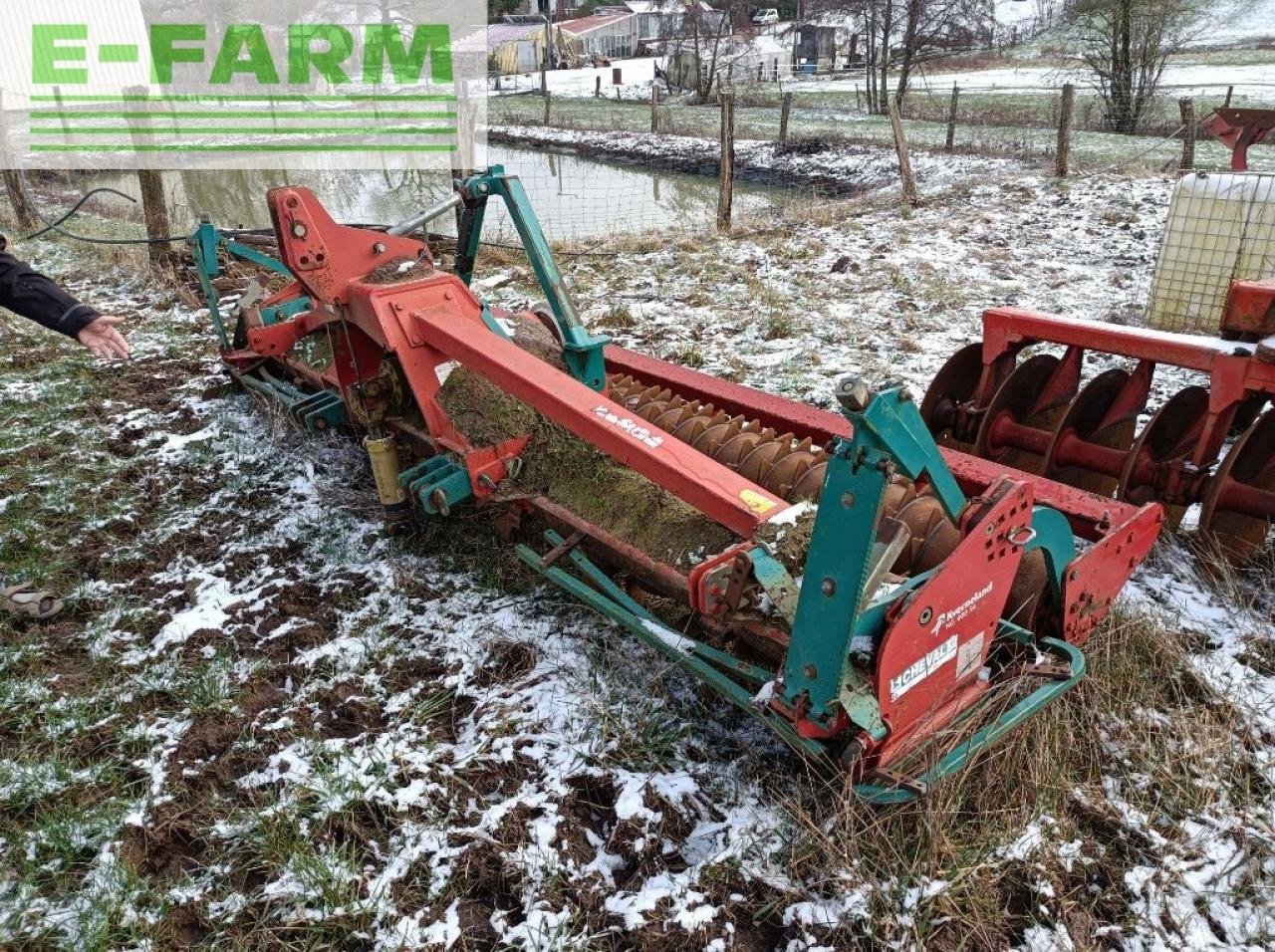 Drillmaschinenkombination van het type Kverneland socs, Gebrauchtmaschine in CHAUVONCOURT (Foto 5)