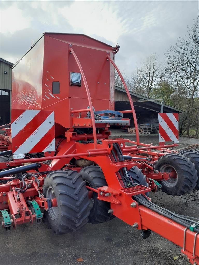 Drillmaschinenkombination van het type Kverneland U-drill 6000, Gebrauchtmaschine in Skjern (Foto 4)