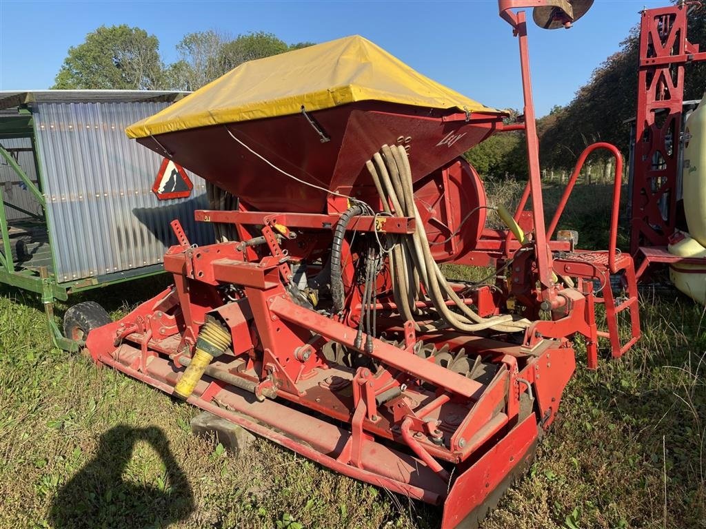 Drillmaschinenkombination du type Lely rotorharve 3 meter med Lely/Accord luftsåmaskine, Gebrauchtmaschine en øster ulslev (Photo 2)