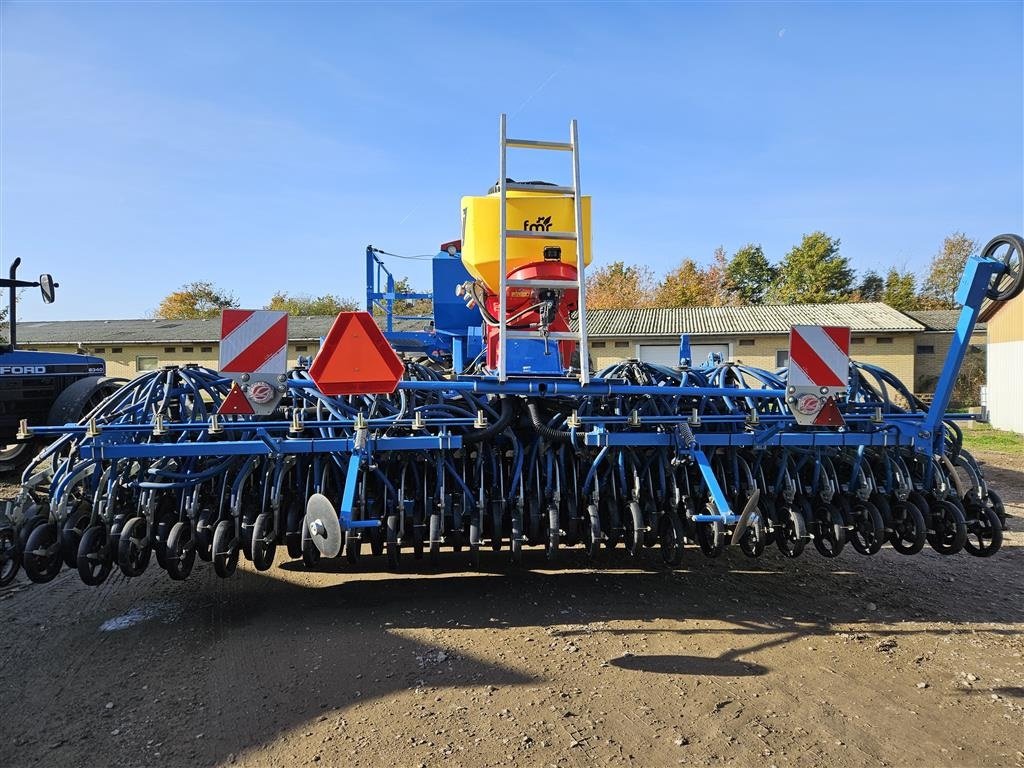 Drillmaschinenkombination van het type Lemken Compact Solitair 9/600 K K med samsåning og frøsåningsudstyr, Gebrauchtmaschine in Nykøbing Falster (Foto 3)