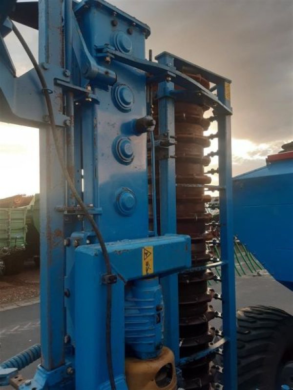 Drillmaschinenkombination tipa Lemken GEBR. DRILLKOMBI. SOLITAIR 9, Gebrauchtmaschine u Grimma (Slika 17)