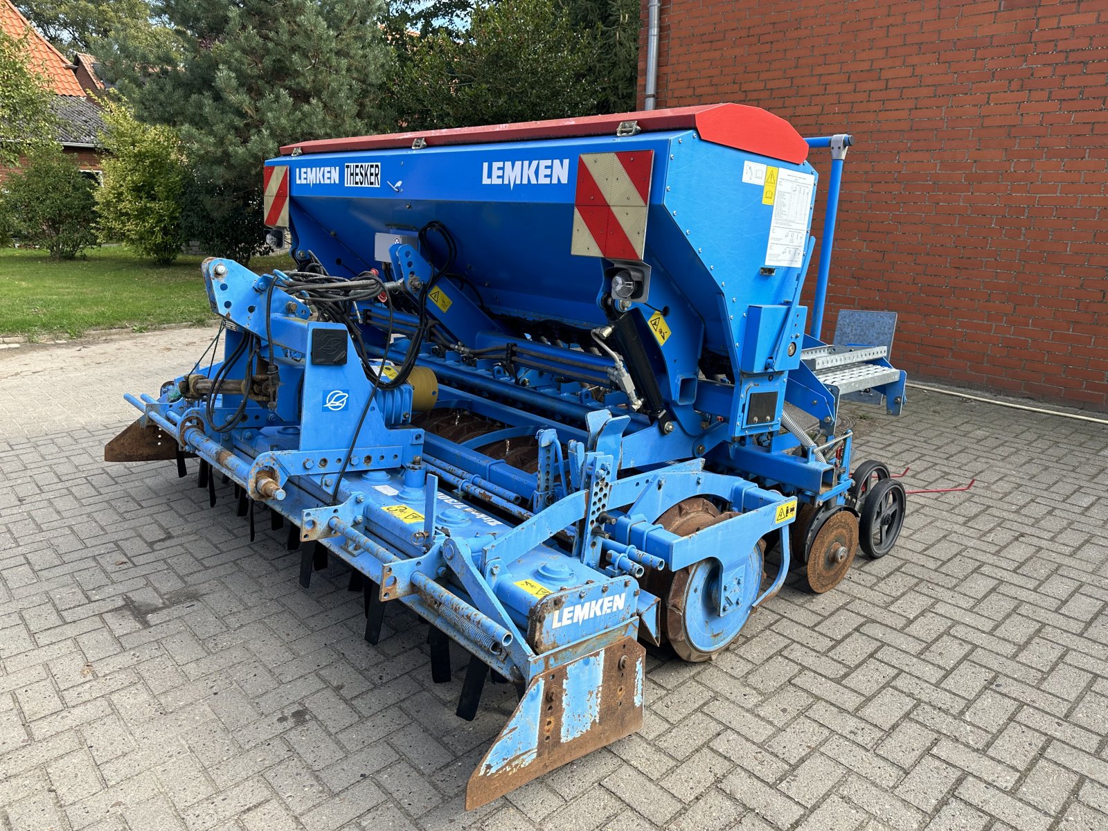 Drillmaschinenkombination del tipo Lemken Saphir 7/300 Zirkon 7/300, Gebrauchtmaschine en Schweringen (Imagen 8)