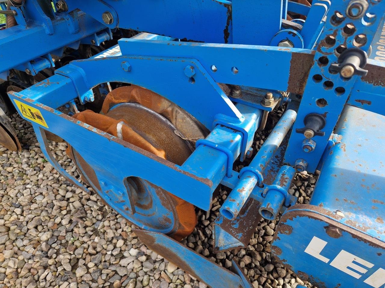 Drillmaschinenkombination des Typs Lemken SAPHIR 9/300-DS, Gebrauchtmaschine in Jelling (Bild 4)