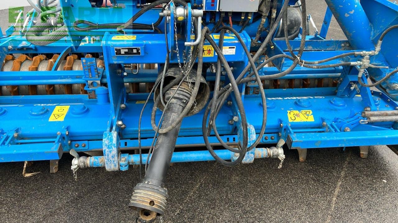 Drillmaschinenkombination van het type Lemken Solitair 9 300-DS 125 Zirkon 8 300, Gebrauchtmaschine in REDLHAM (Foto 17)