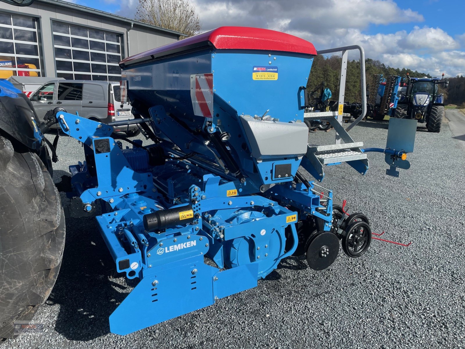 Drillmaschinenkombination van het type Lemken Zirkon 12/300 & Saphir 9/300, Gebrauchtmaschine in Lichtenfels (Foto 2)