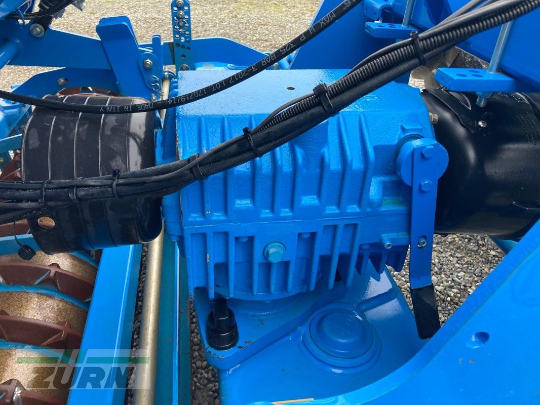 Drillmaschinenkombination tipa Lemken Zirkon 12/300 und Saphir 9/300, nur 250 ha, Gebrauchtmaschine u Kanzach (Slika 12)