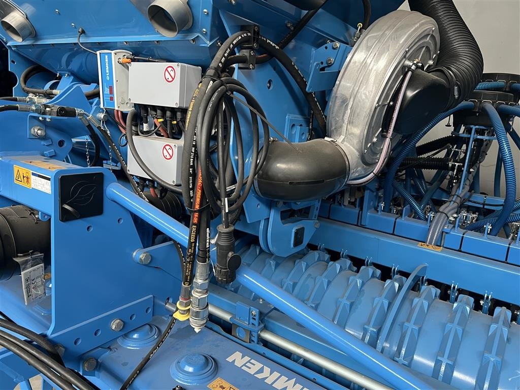 Drillmaschinenkombination del tipo Lemken ZIRKON 12/400, Gebrauchtmaschine en Roskilde (Imagen 3)