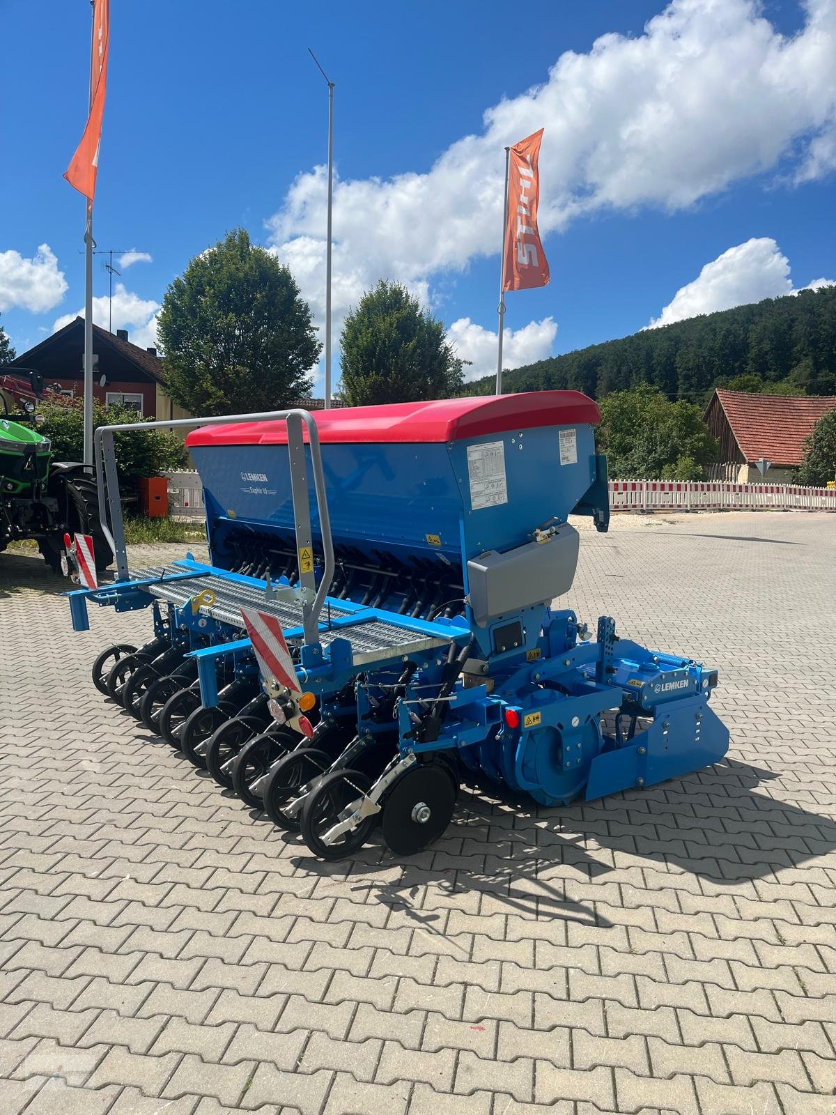 Drillmaschinenkombination от тип Lemken Zirkon 8/300 + Saphir 10/300, Neumaschine в Treuchtlingen (Снимка 3)