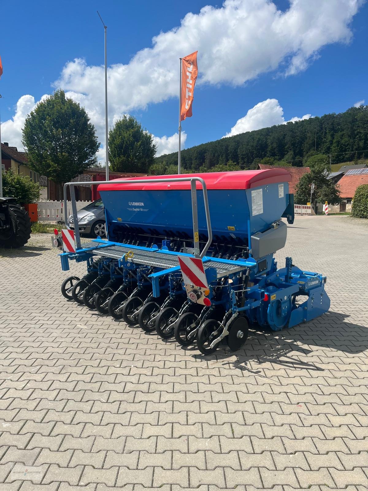 Drillmaschinenkombination des Typs Lemken Zirkon 8/300 + Saphir 10/300, Neumaschine in Treuchtlingen (Bild 4)