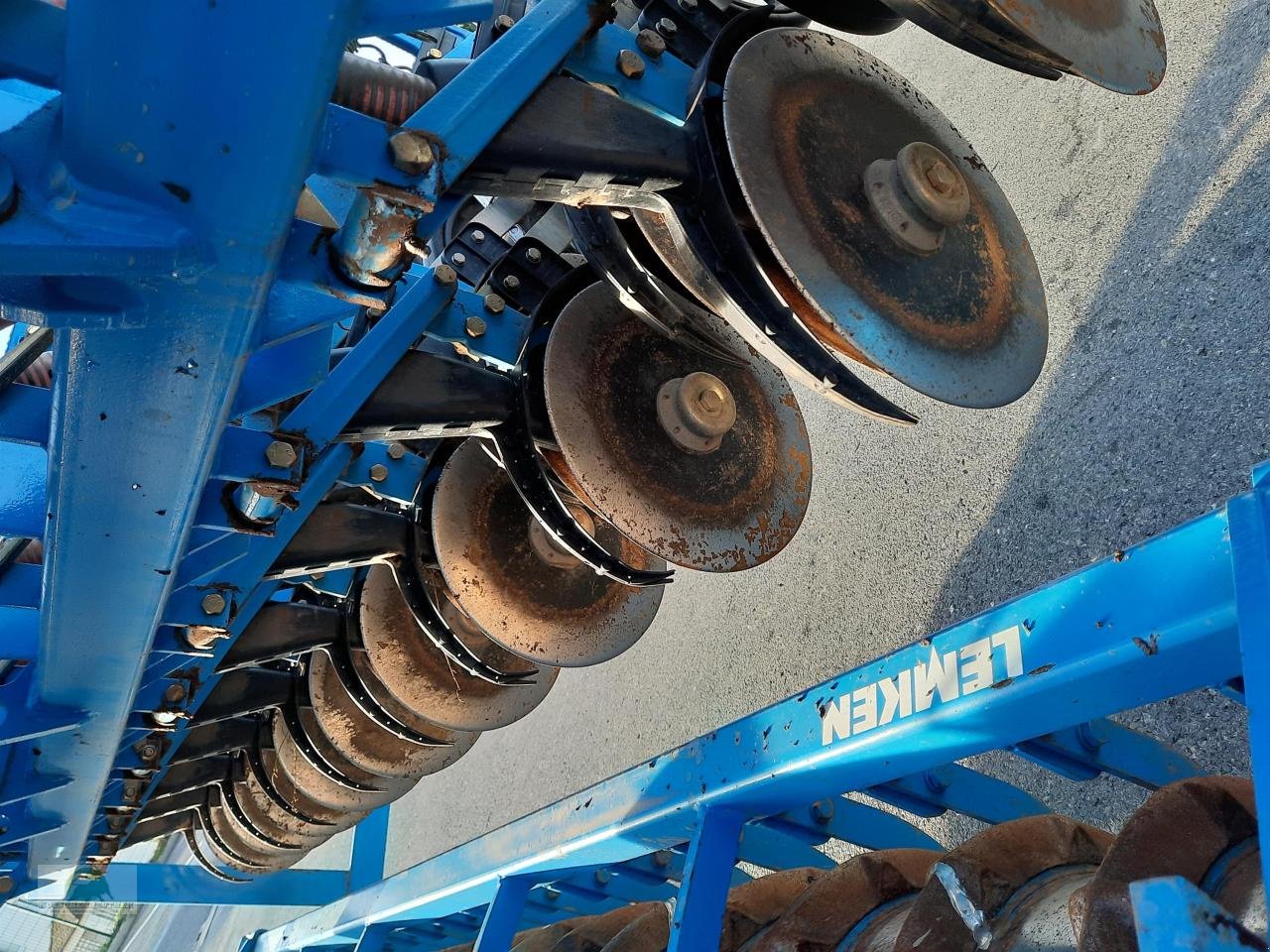 Drillmaschinenkombination del tipo Lemken Zirkon 8/300 + Saphir 7/300-DS, Gebrauchtmaschine en Steinwiesen (Imagen 9)