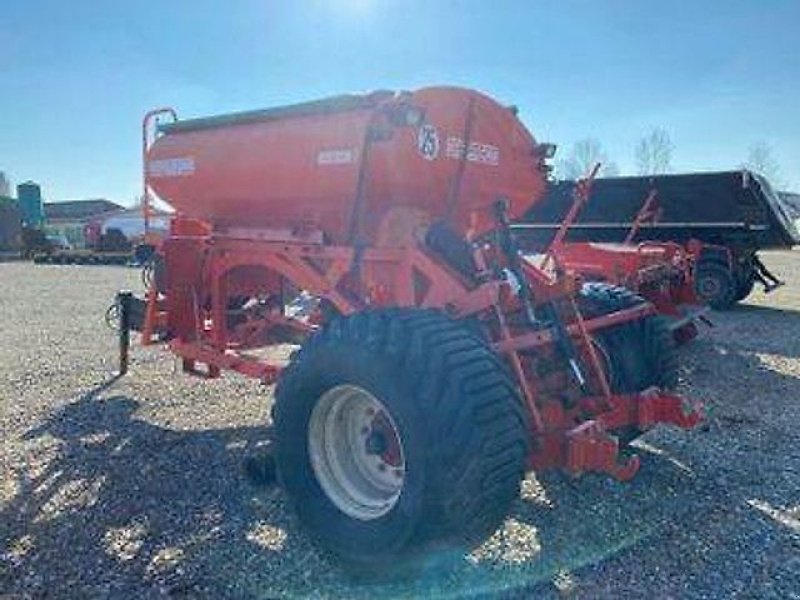 Drillmaschinenkombination van het type Maschio Gaspardo Scatenta 3000L, Düngertankwagen, Gebrauchtmaschine in Bellenberg (Foto 3)