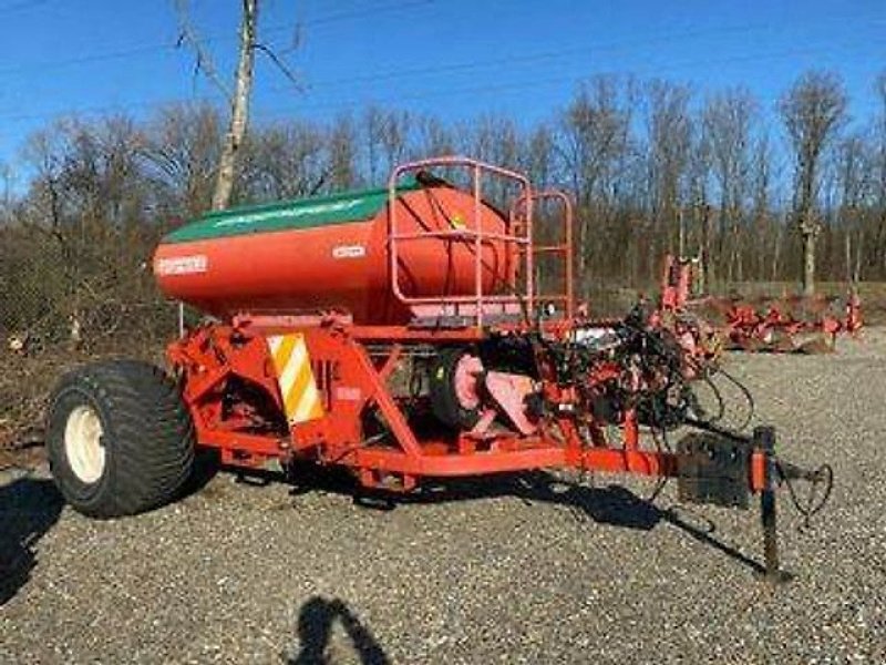 Drillmaschinenkombination des Typs Maschio Gaspardo Scatenta 3000L, Düngertankwagen, Gebrauchtmaschine in Bellenberg (Bild 1)