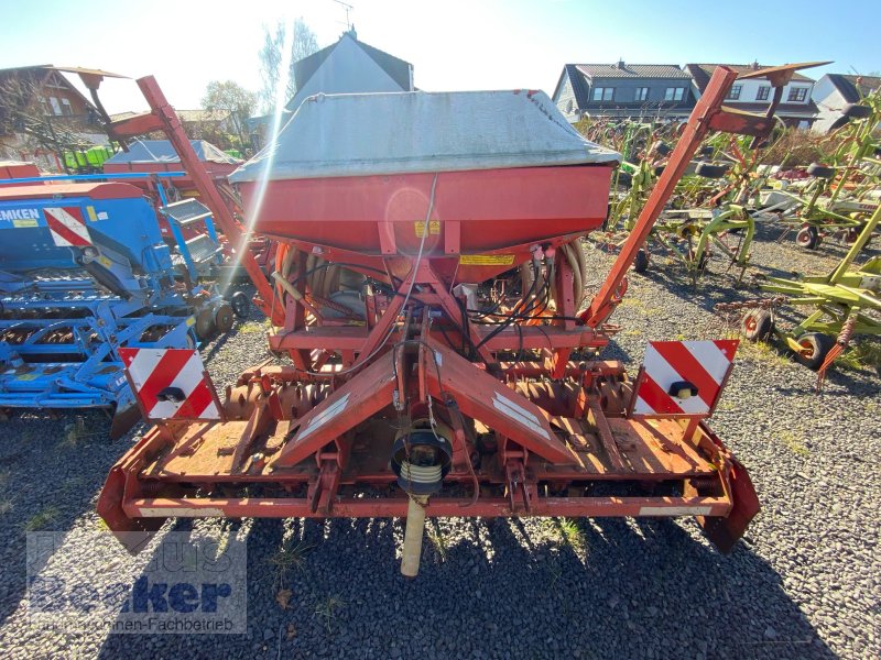 Drillmaschinenkombination des Typs Niemeyer KR 3022 + Accord DAS 300, Gebrauchtmaschine in Weimar-Niederwalgern (Bild 1)