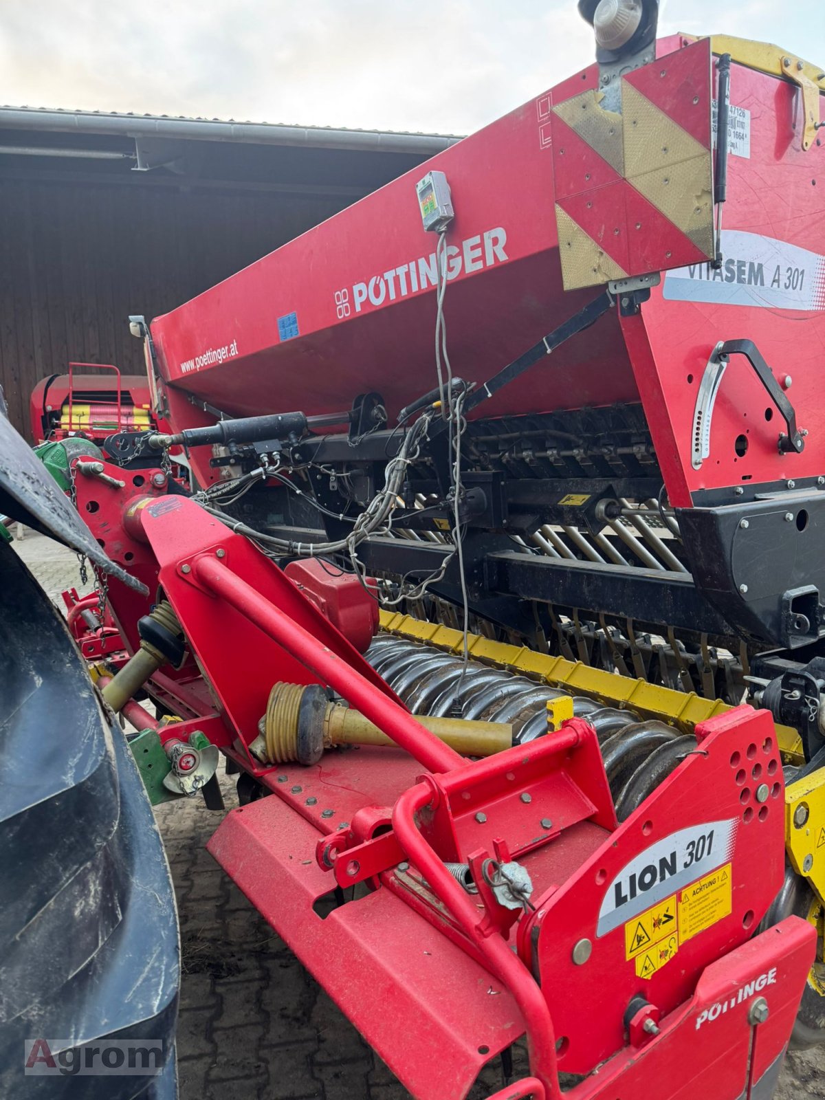 Drillmaschinenkombination des Typs Pöttinger Lion 301 + Vitasem 301, Gebrauchtmaschine in Bretten (Bild 2)